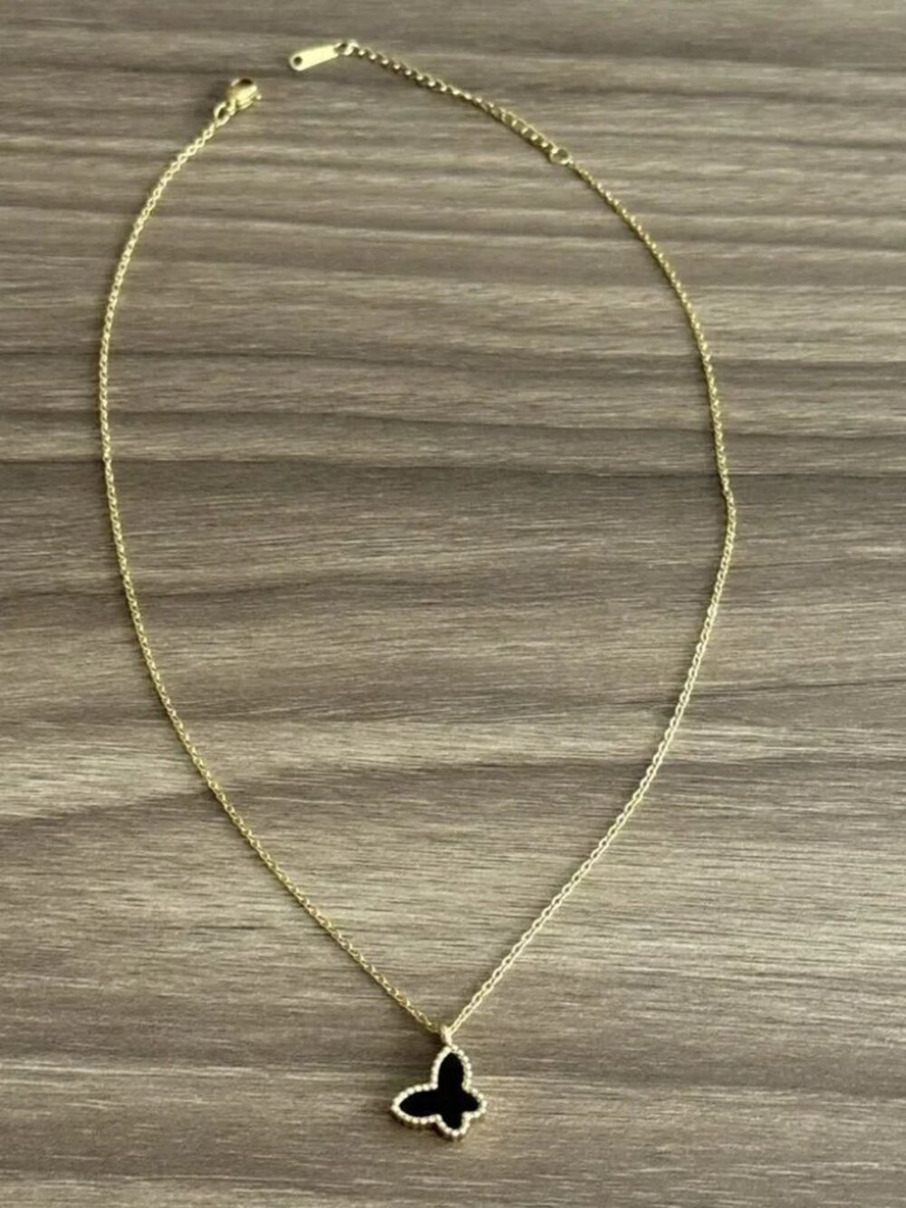 Butterfly Necklace Q287